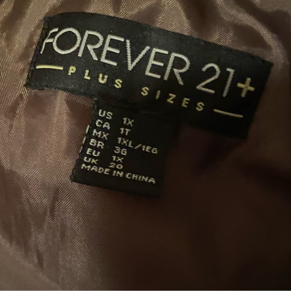 Bomber Jacket - Picture 4 of 4